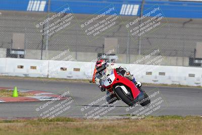 media/Nov-26-2022-Fastrack Riders (Sat) [[b001e85eef]]/Level 3/Session 3 Outside Turn 9/